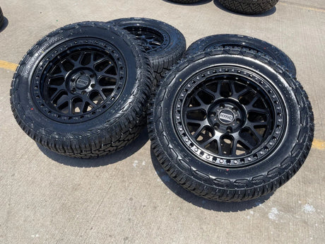 20x9 20" KMC KM549 Ford Expedition F-150 6x135 wheels rims tires 33" NEW Texas Truck Tire
