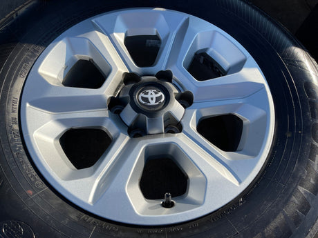 17" 4Runner Toyota Tacoma OEM wheels rims 75153 FJ YOKOHAMA NEW Texas Truck Tire