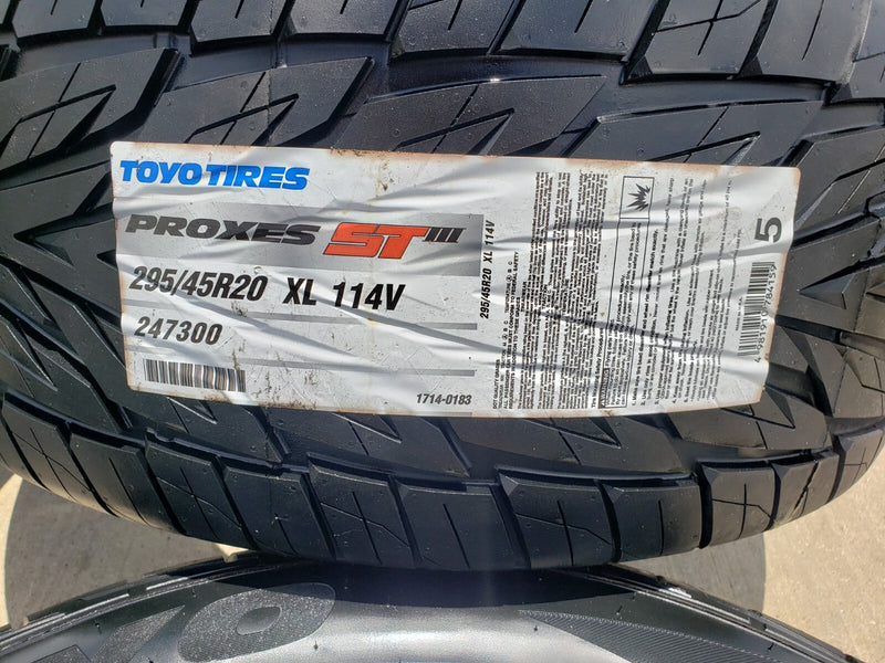 20" Jeep Grand Cherokee SRT Trackhawk OEM 9139 wheels rims tires NEW Texas Truck Tire