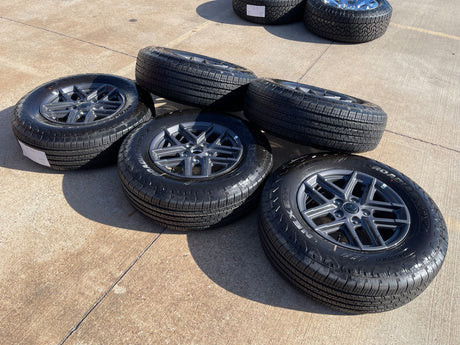 17" Jeep Wrangler Rubicon OEM wheels rims 9324 Gladiator 2025 2026 NEXEN NEW Texas Truck Tire
