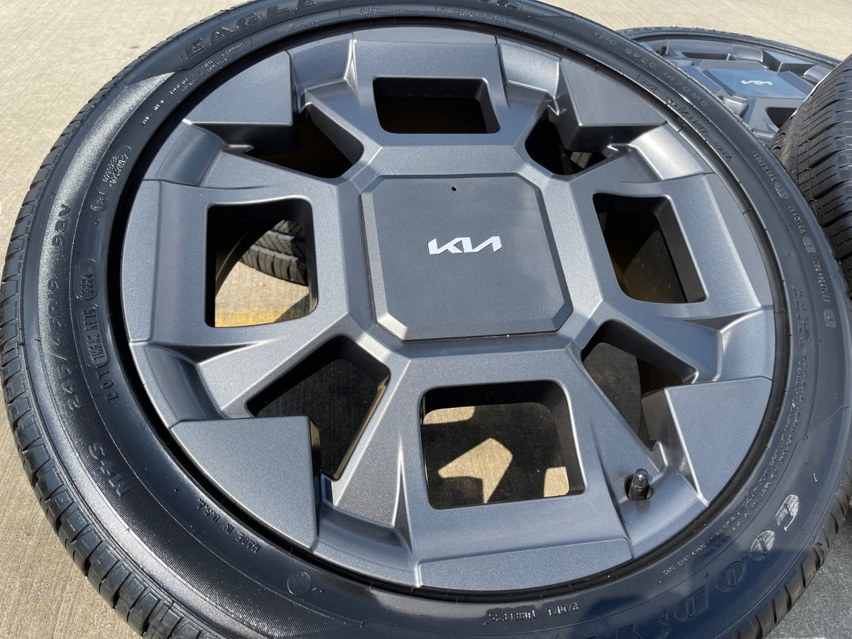 19" Kia K4 K5 OEM wheels rims 95983 Carnival Sonata Stinger Forte 2024 2025 NEW Texas Truck Tire