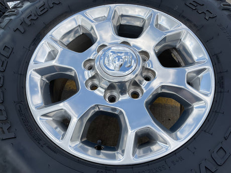18" Ram 2500 3500 Laramie Power Wagon OEM wheels rims 2693 tires COOPER 35" Texas Truck Tire