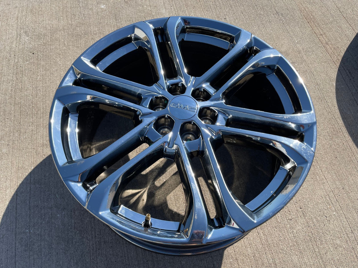 (1) 22" Buick Enclave OEM 94061 wheel rim Acadia Traverse spare 2024 2025 2026 Texas Truck Tire