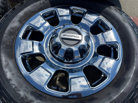 20" Ford F-250 F-350 OEM 10295 25085 10552 chrome Lariat wheels rims tires Texas Truck Tire
