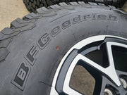 17" Jeep Wrangler Rubicon OEM 95730 9327 wheels rims Gladiator BFG KO2 A/T 35" Texas Truck Tire