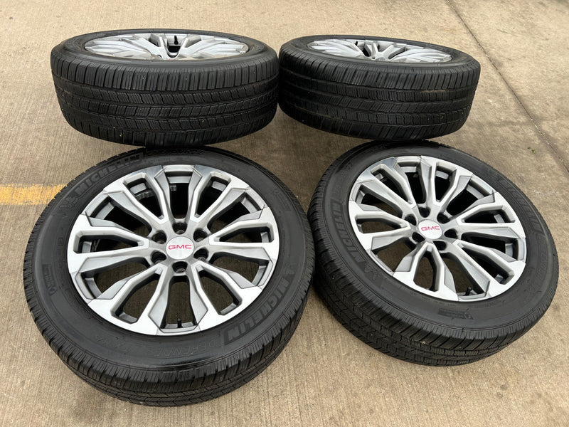 22" GMC Yukon Sierra DENALI OEM wheels rims 14025 97000 tires MICHELIN Texas Truck Tire