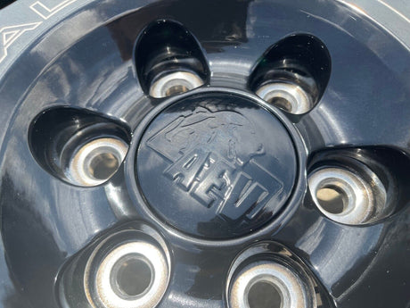 18" AEV SALTA GMC Sierra AT4X Chevy Silverado OEM rims wheels 2024 2025 NEW Texas Truck Tire