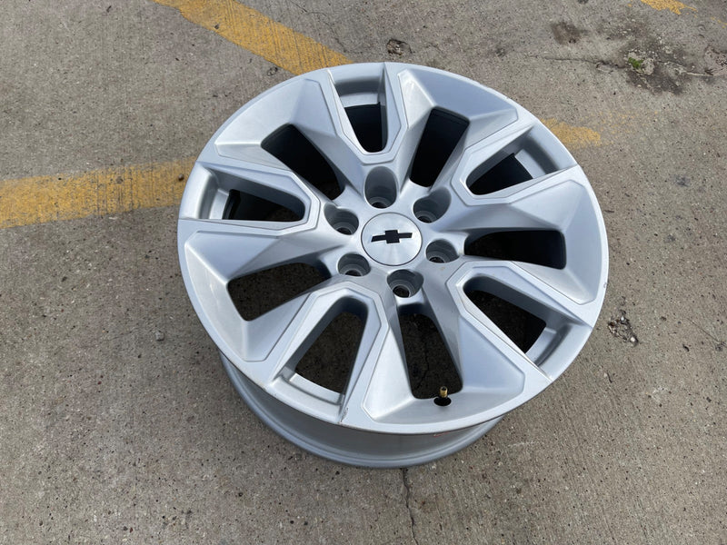 20" Chevy Silverado 1500 Tahoe Suburban OEM 5915 5916 wheel rim Texas Truck Tire