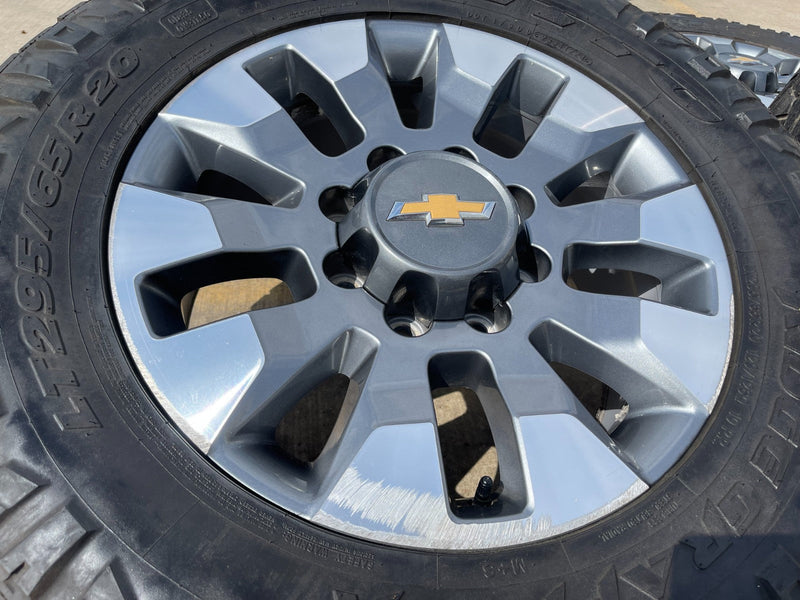 20" Chevy Silverado GMC Sierra AT4 2500 3500 OEM 5960 5947 wheels rims NITRO 35" Texas Truck Tire