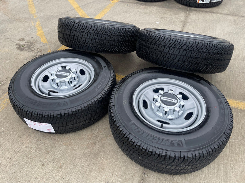 17" Ford F-250 F-350 OEM 3828 wheels rims tires MICHELIN LTX A/T2 NEW Texas Truck Tire