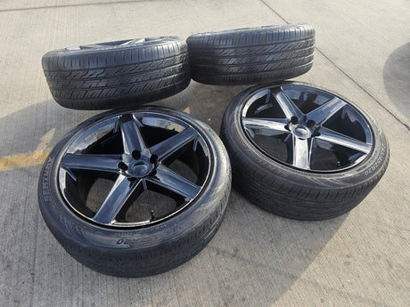 20" Jeep Grand Cherokee SRT Trackhawk 9062 OEM Replica Dodge Journey wheels rims Texas Truck Tire