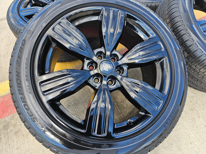 22" Ford F-150 LIMITED OEM rims wheels 10442 Expedition PIRELLI NEW Texas Truck Tire