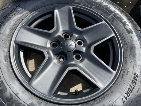 17" Jeep Gladiator BLACK OEM wheels rims 9235 Wrangler 2024 2025 2026 NEW Texas Truck Tire