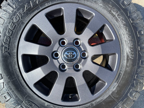 18" Toyota Land Cruiser OEM wheels rims 95952 75304 Tundra Sequoia NEW NITRO Texas Truck Tire