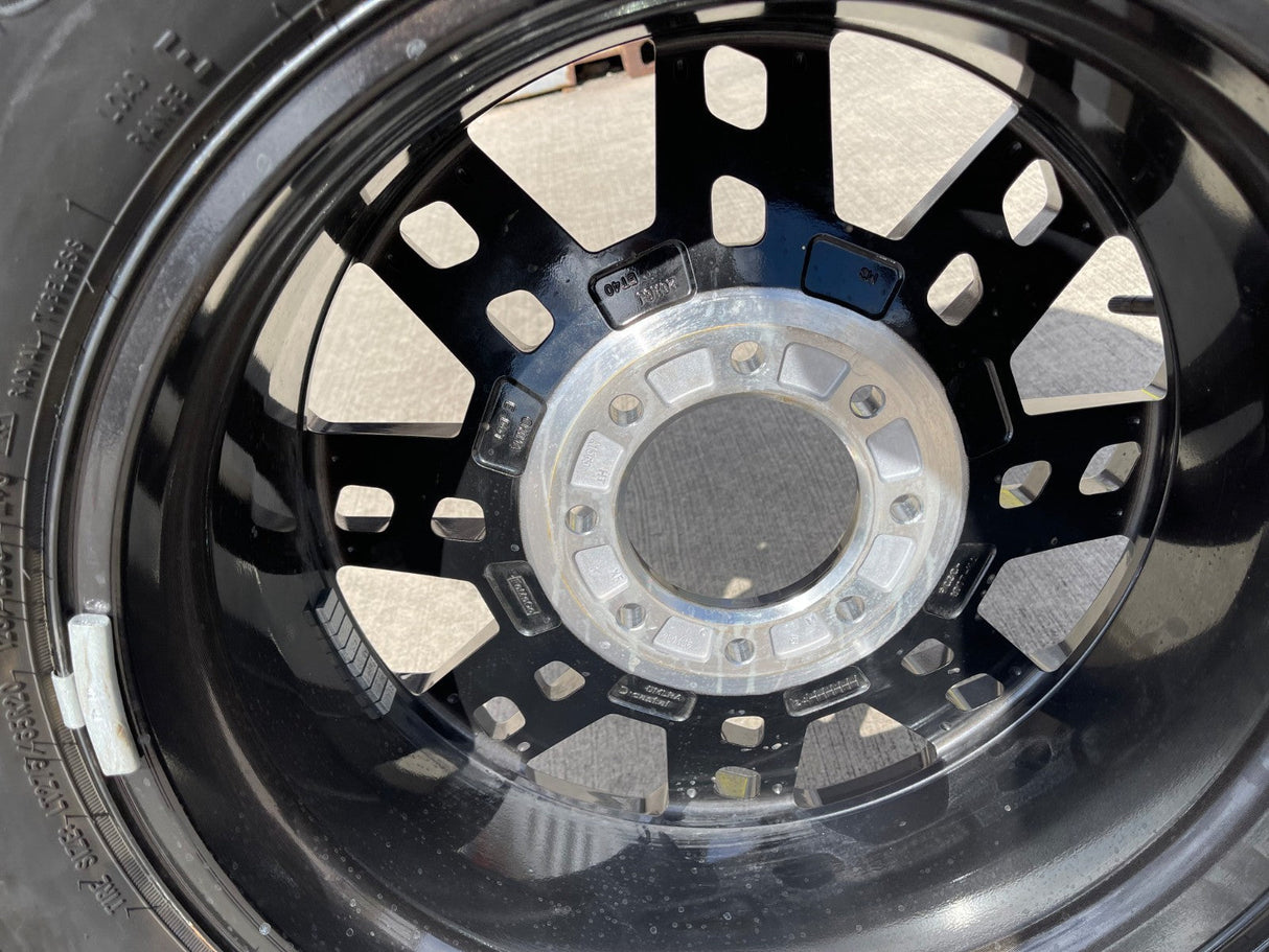 20" Ford F-250 F-350 OEM LIMITED Platinum wheel 10302 10483 rim 2024 2025 2026 Texas Truck Tire