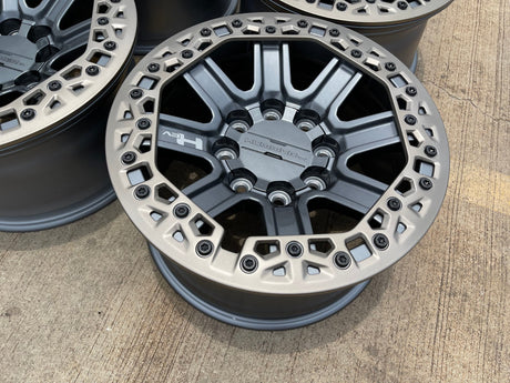 18" Hummer Grazen beadlock EV HEV 2500 OEM wheels rims 2023 2024 2025 2026 NEW Texas Truck Tire