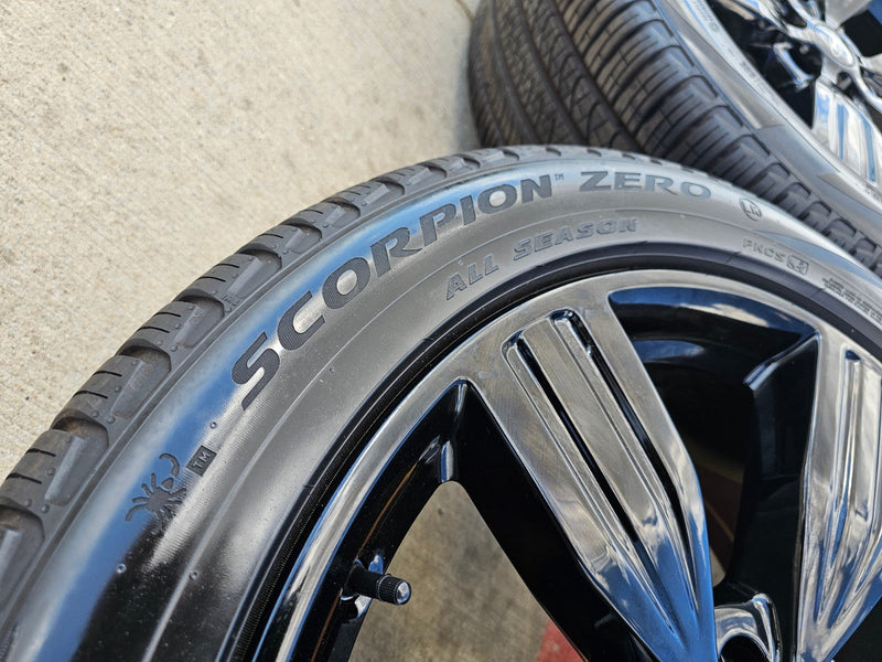 22" Ford F-150 LIMITED OEM rims wheels 10442 Expedition PIRELLI NEW Texas Truck Tire