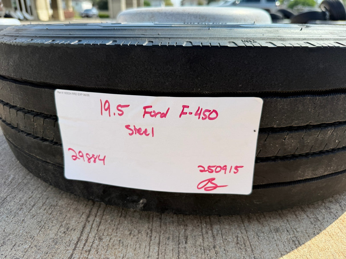 19.5" Ford F-450 Dually F-550 rim RAM 4500 OEM 10x225 spare Texas Truck Tire