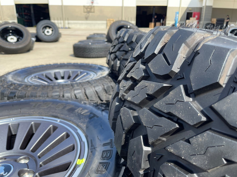 17" Ford Bronco HERITAGE Edition wheels rims 2024 2025 2026 tires 35" Texas Truck Tire