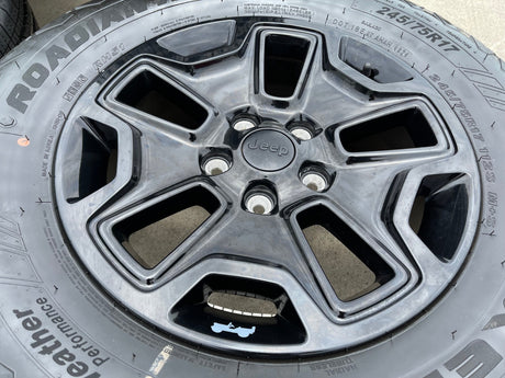17" Jeep Wrangler Gladiator OEM wheels rims 9118 black tires NEW Texas Truck Tire