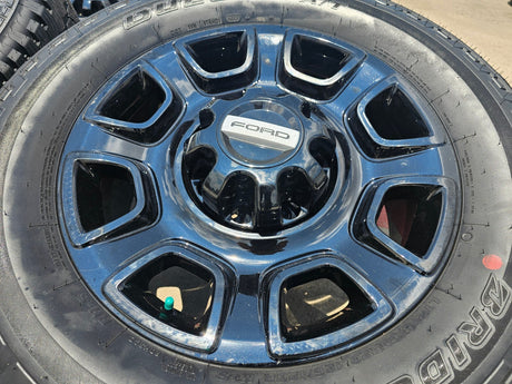 20" Ford F-250 F-350 OEM Lariat Platinum wheels rims 10486 tires 2025 2026 NEW Texas Truck Tire