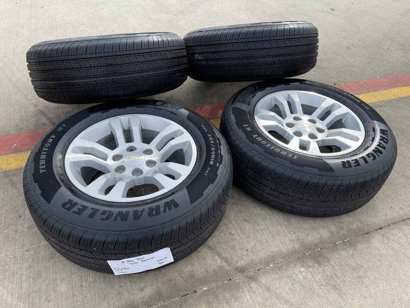 18" Chevy Silverado Suburban Tahoe OEM 5646 wheels rims Yukon Sierra GOODYEAR Texas Truck Tire