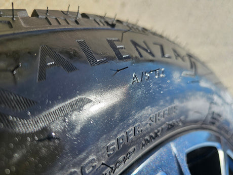 22" GMC Yukon Sierra Chevy Tahoe Escalade OEM 5944 wheels rims 2025 2026 NEW Texas Truck Tire