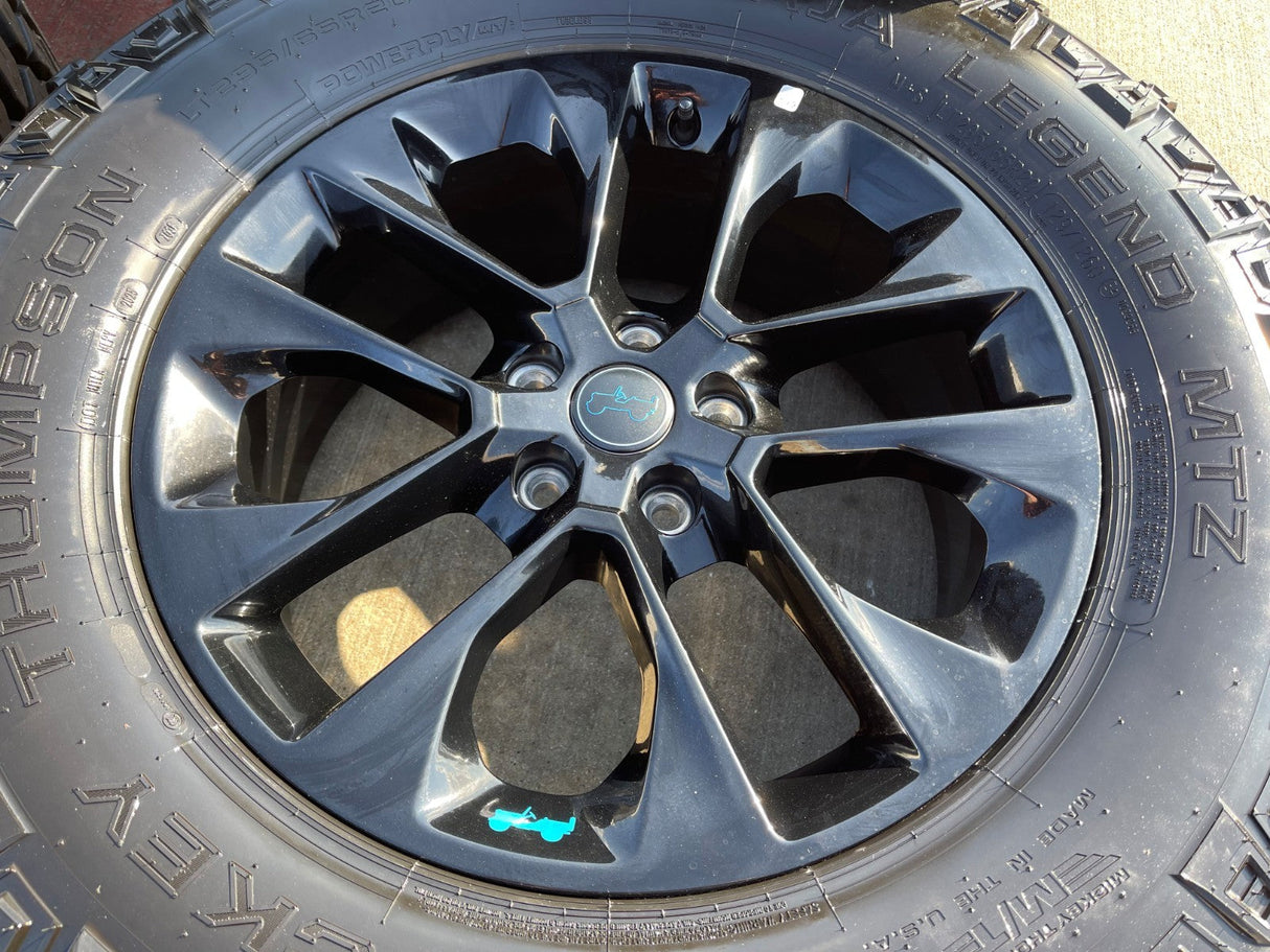 20" Jeep Wrangler HIGH ALTITUDE 9262 96902 OEM wheels rims Gladiator MICKEY 35" Texas Truck Tire