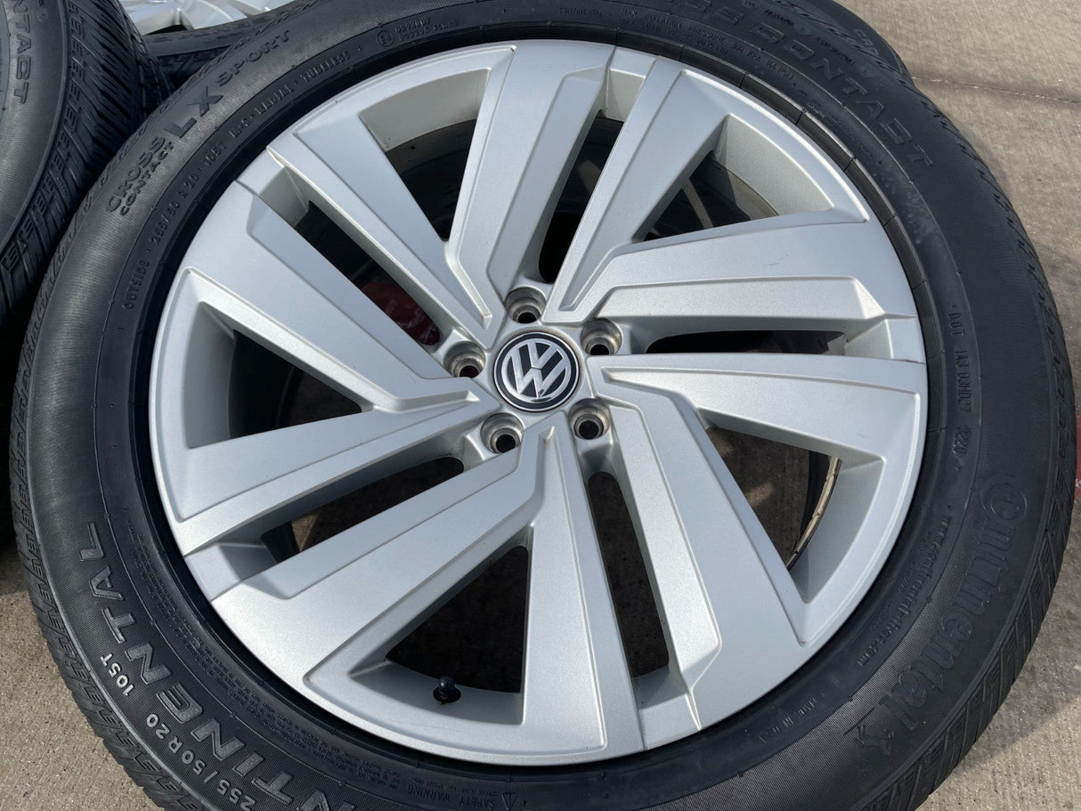20" VW Atlas OEM wheels rims tires 70076 Audi Q7 Q8 2020 2021 2022 2023 2024 Texas Truck Tire