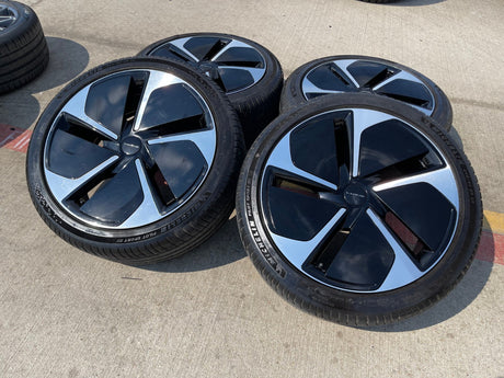 20" Lucid Air OEM Grand Touring 95709 95710 wheels rims 2022 2023 2024 2025 2026 Texas Truck Tire