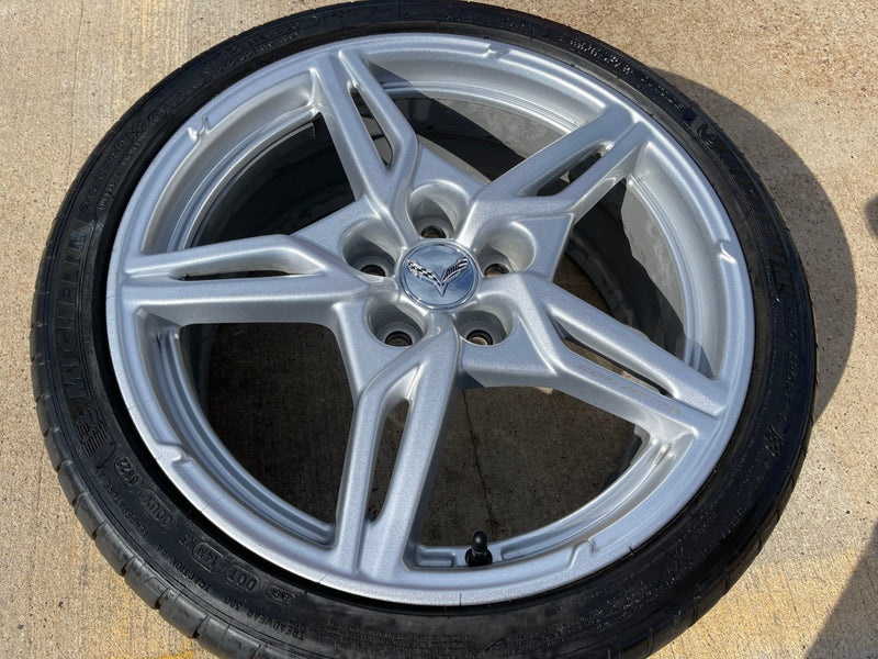19" Chevy Corvette C8 OEM wheel rim 14007 96704 FRONT 2023 2024 2025 2026 NEW Texas Truck Tire