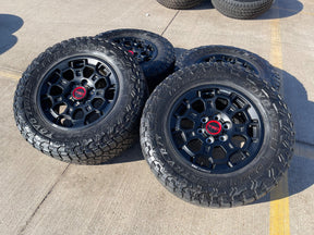 18" Toyota Tundra TRD BBS FORGED OEM 69195 95458 wheels rims Sequoia TOYO R/T Texas Truck Tire