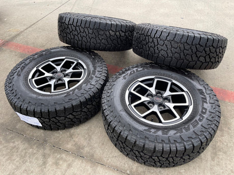 17" Jeep Wrangler Rubicon OEM 95730 9327 wheels rims Gladiator FALKEN A/T 33" Texas Truck Tire
