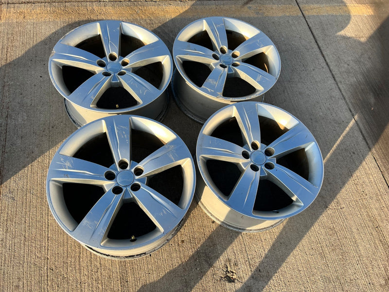 19" Land Rover Velar Sport OEM wheels rims Evoque 72300 Texas Truck Tire