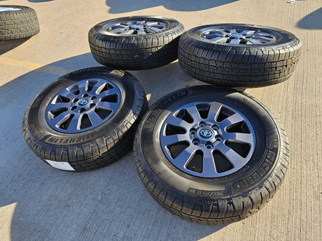 18" Toyota Land Cruiser OEM wheels rims 95952 Tundra Sequoia 2024 2025 2026 NEW Texas Truck Tire
