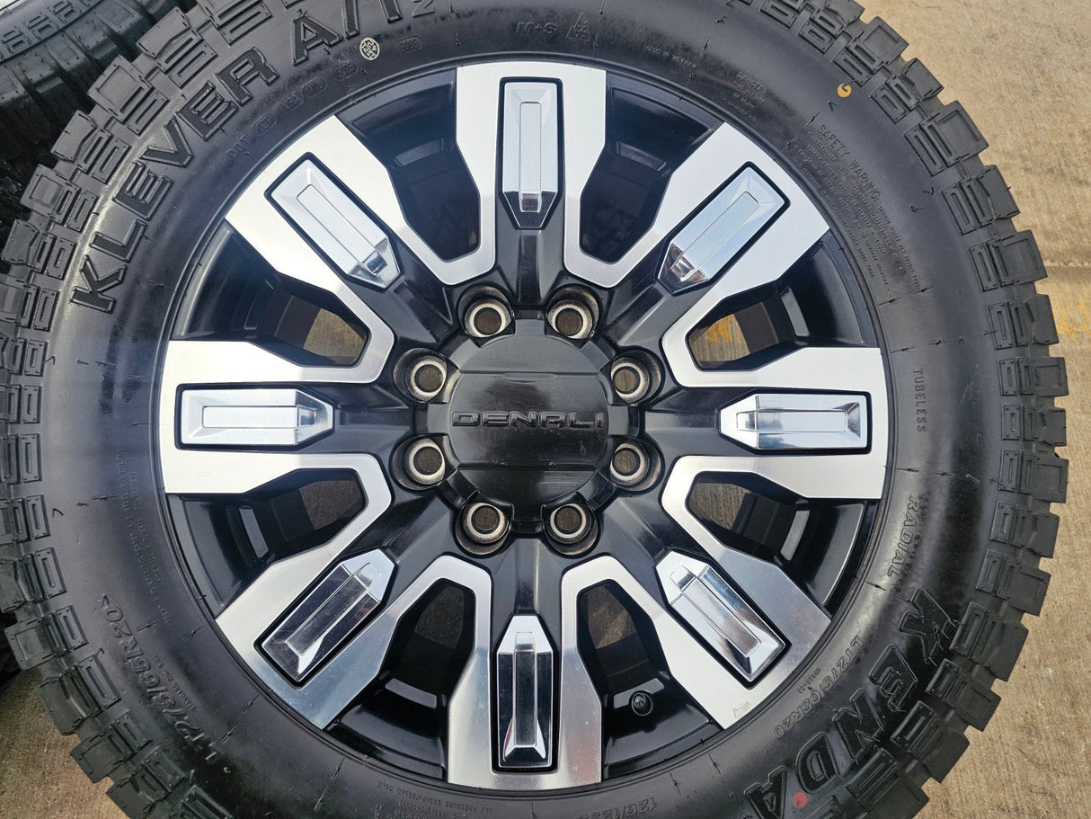 20" GMC Sierra DENALI 2500 3500 OEM wheels rims 5958 14138 Chevy KENDA A/T2 Texas Truck Tire