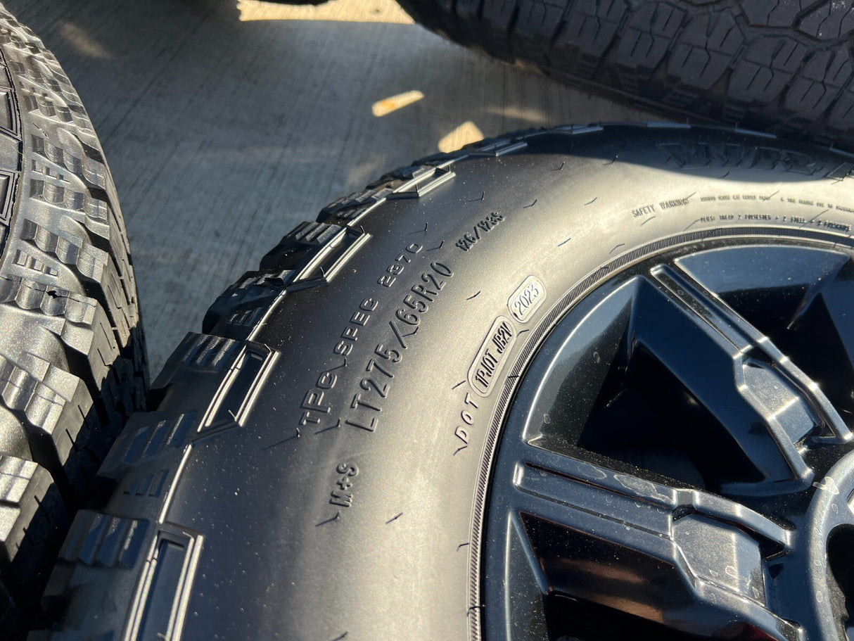 20" GMC Sierra DENALI 2500 3500 OEM 14137 5963 wheels rims Silverado 2025 NEW Texas Truck Tire