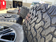 20" GMC Sierra Chevy 2500 OEM 5957 BLACK DIAMOND wheels rims tires BFG 37" Texas Truck Tire