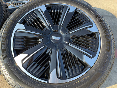24" Cadillac Escalade IQ DEEP SPACE EV OEM wheels rims Hummer 2500 2025 2026 NEW Texas Truck Tire