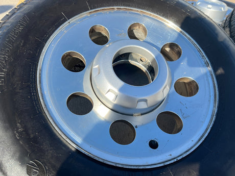 17" Ford F-250 F-350 OEM rims wheels 3599 tires DISCOUNTED Texas Truck Tire