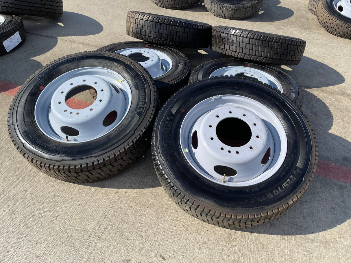 19.5" Ford F-450 Dually F-550 rims wheels RAM 4500 OEM 10x225 2024 2025 2026 Texas Truck Tire