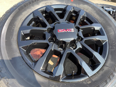 20" Chevy Silverado Trail Boss GMC AT4 2500 OEM 94030 wheels rims NEW A/T Texas Truck Tire