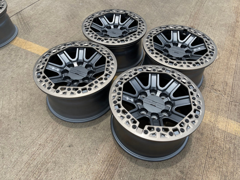 18" Hummer Grazen beadlock EV HEV 2500 OEM wheels rims 2023 2024 2025 2026 NEW Texas Truck Tire