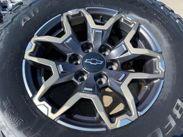 17" Chevy Silverado ZR2 OEM 95751 Beadlock wheels rims Colorado Sierra NEW Texas Truck Tire
