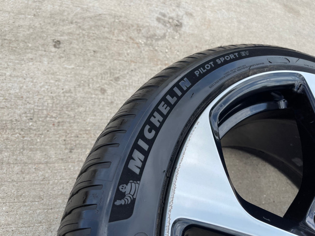 20" 20x9.5 Lucid Air OEM Grand Touring black wheel rim REAR 2022 2023 2024 2025 Texas Truck Tire