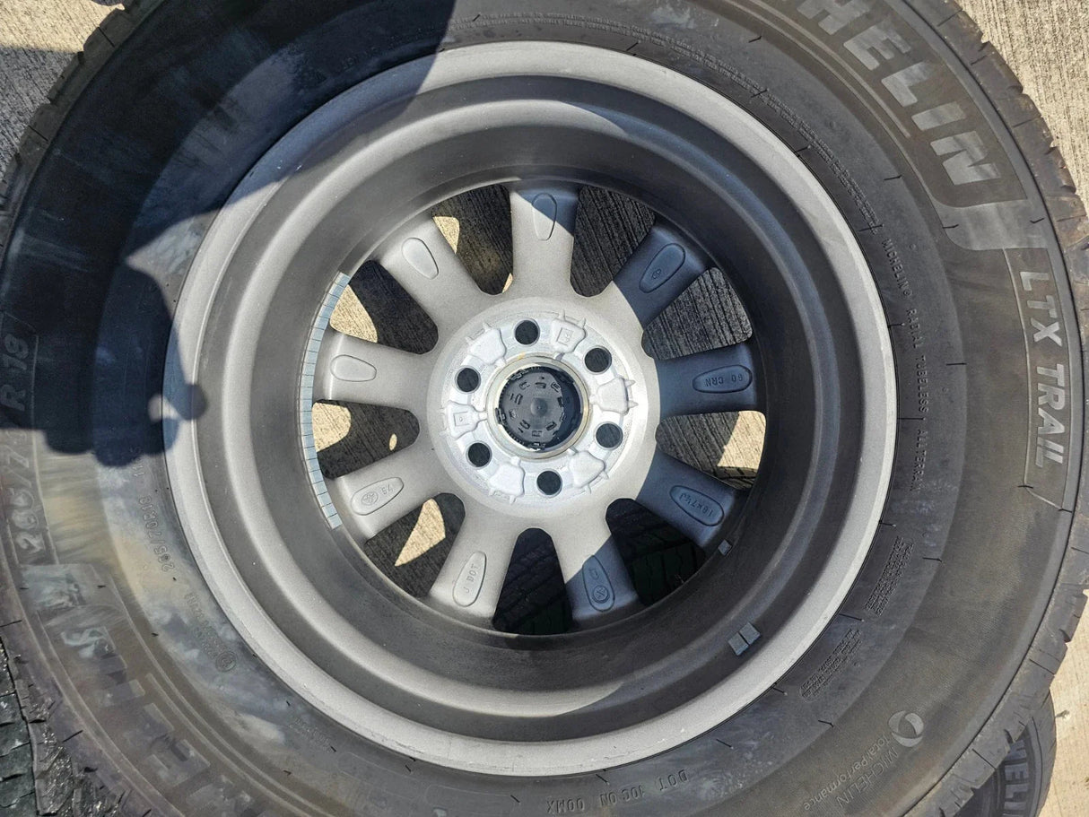 18" Toyota Tacoma OEM TRD wheels rims 95952 Tundra Sequoia Land Cruiser Texas Truck Tire