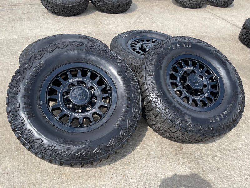 18" AEV SALTA GMC Sierra AT4X Chevy Trail Boss 2500 OEM wheels rims GOODYEAR 35" Texas Truck Tire