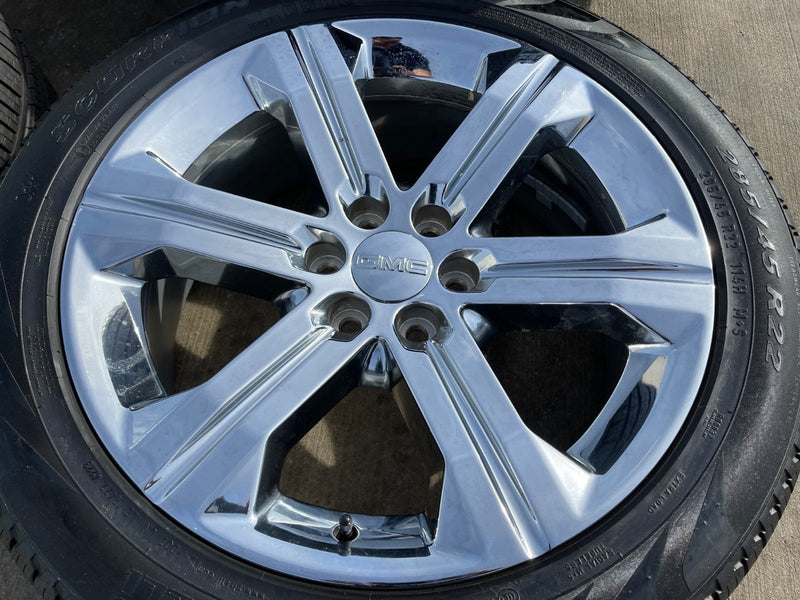 22" GMC Yukon DENALI OEM wheels rims 5667 tires Sierra CHROME PIRELLI Texas Truck Tire