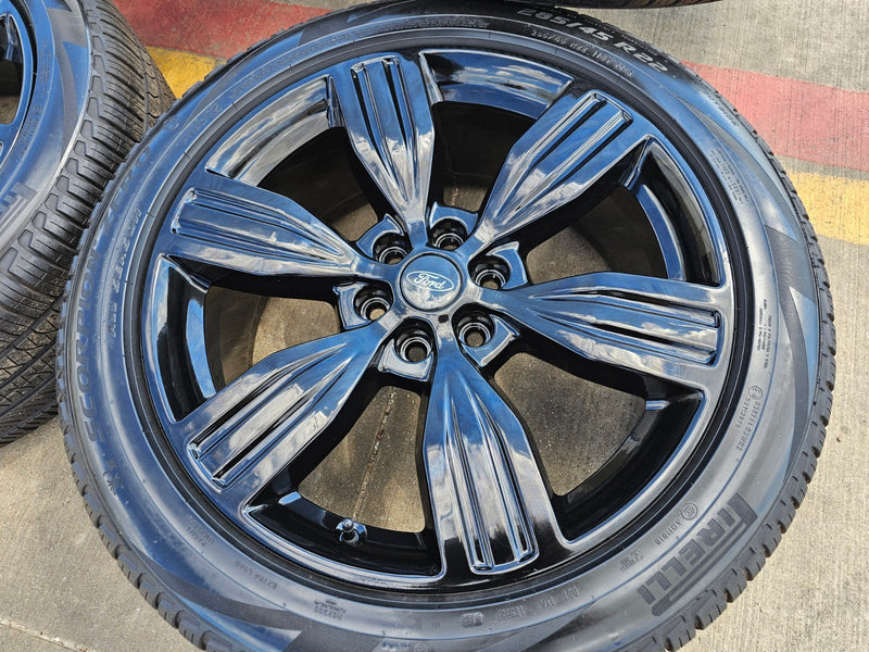 22" Ford F-150 LIMITED OEM rims wheels 10442 Expedition PIRELLI NEW Texas Truck Tire