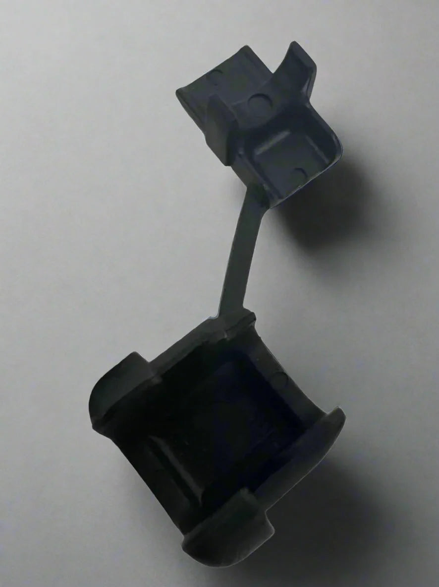 Round Cable Grip, Strain Relief Bushing 6.4-7.6mm TekShack